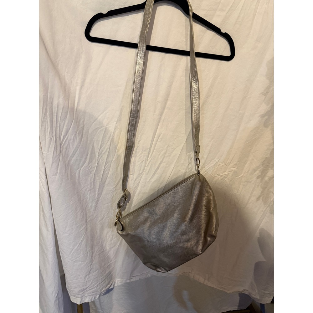 Metallic Silver Pebbled Faux Leather Crossbody Bag with Paisley Lining